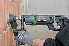 Применение дрели для сухого алмазного бурения Eibenstock EHD 1500 Set